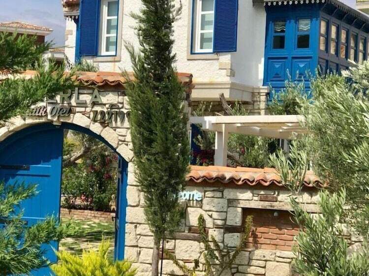 Vi̇a Perla Buti̇k Otel