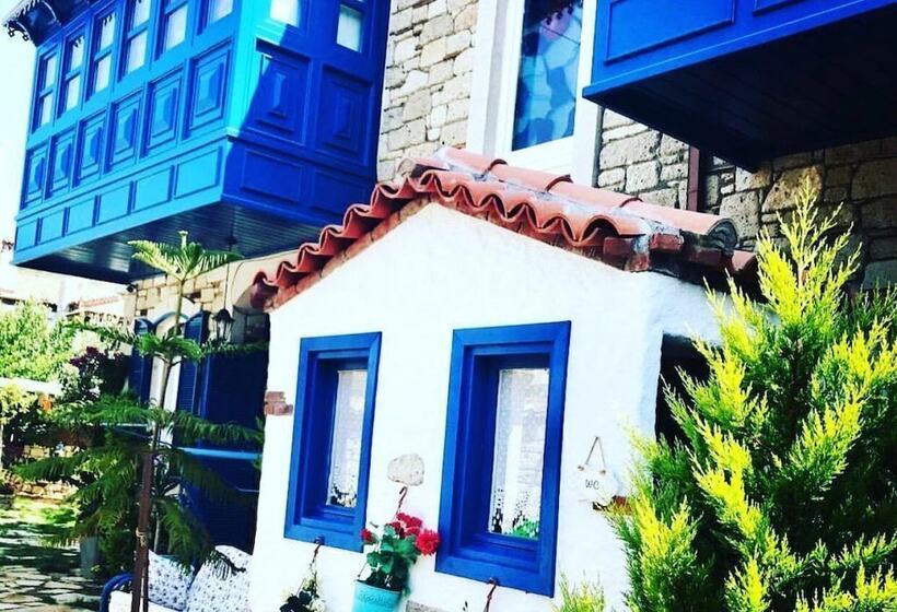 Vi̇a Perla Buti̇k Otel