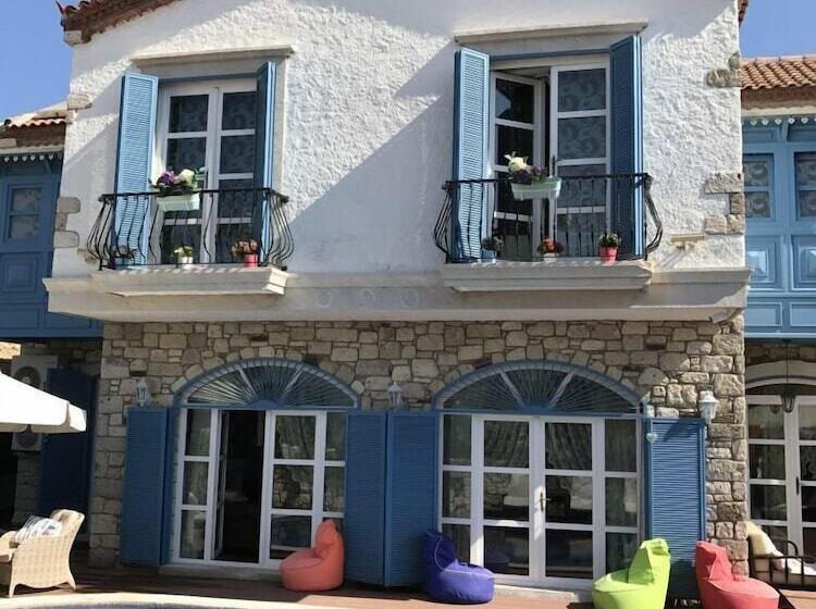 Vi̇a Perla Buti̇k Otel