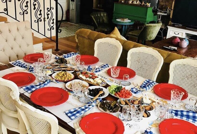 Vi̇a Perla Buti̇k Otel