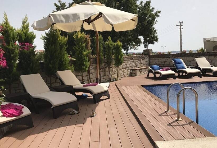 Vi̇a Perla Buti̇k Otel