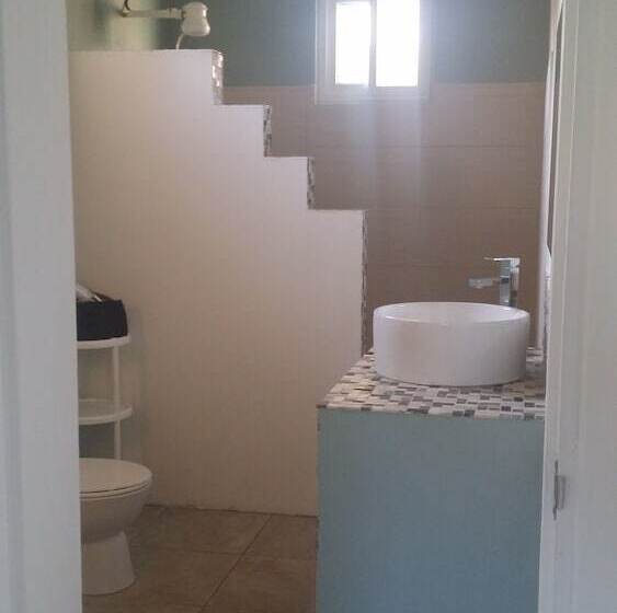 تختخواب و صبحانه Cabanas Los Colibris