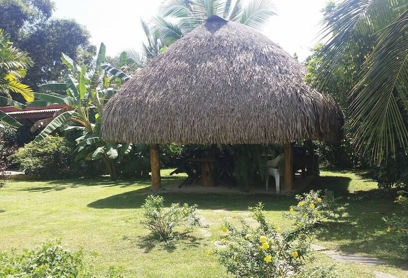 مبيت وإفطار Cabanas Los Colibris