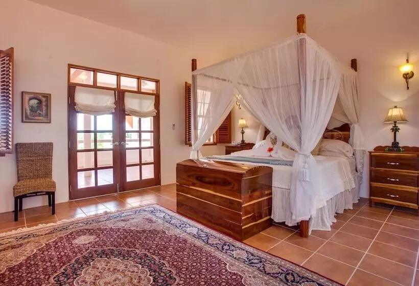 Aamiaismajoitus (B&B) The Crimson Orchid Inn At Orchid Bay