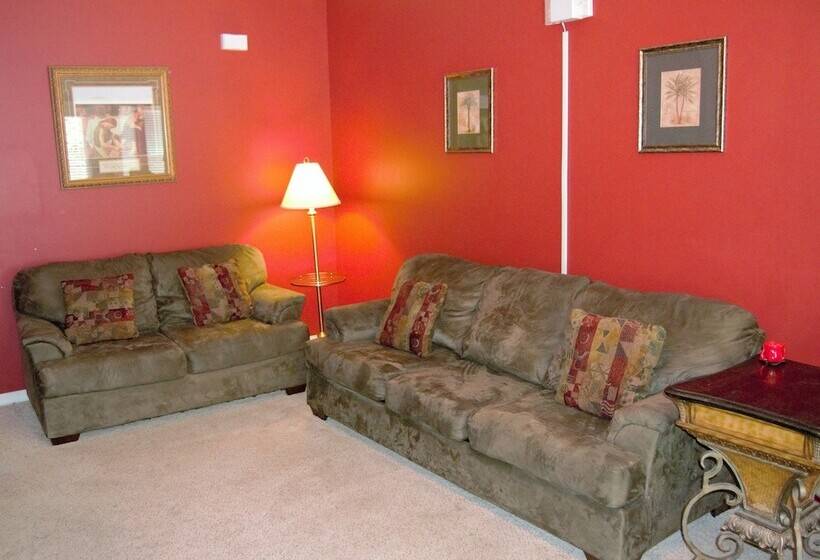 Candlewyck Cove Resort