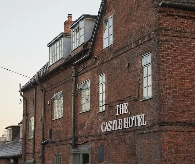 Castle Hotel By Greene King Inns