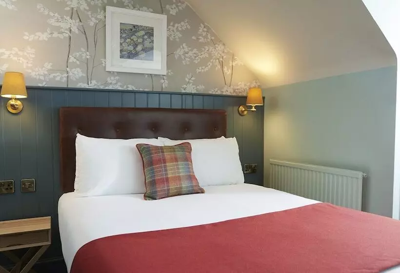 Castle Hotel By Greene King Inns