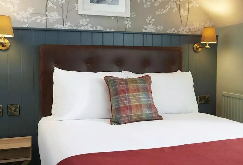 Castle Hotel By Greene King Inns