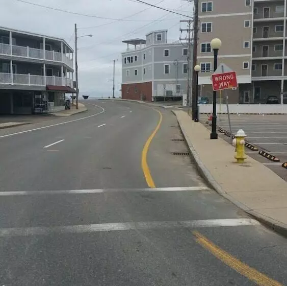 Hotelli 12 Ashworth Ave