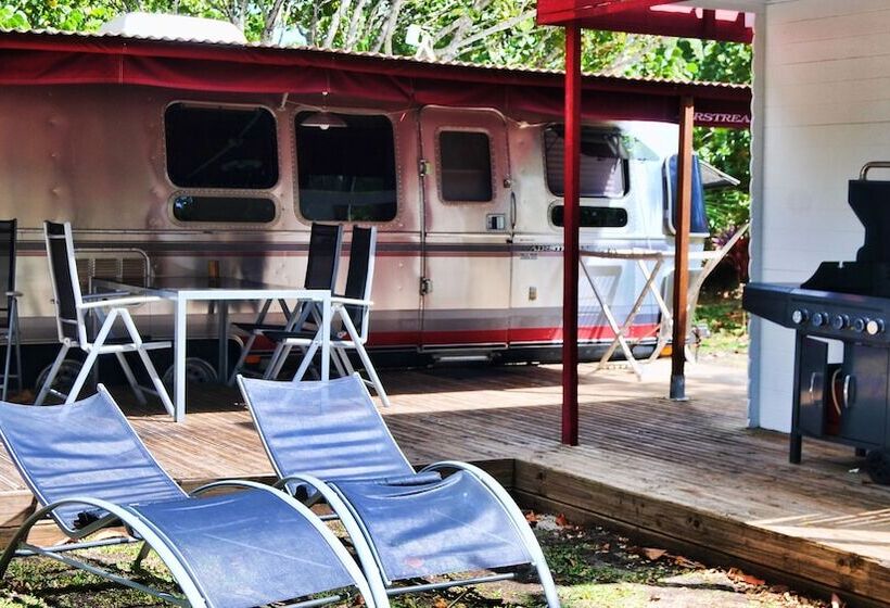 هتل Airstream Paradise