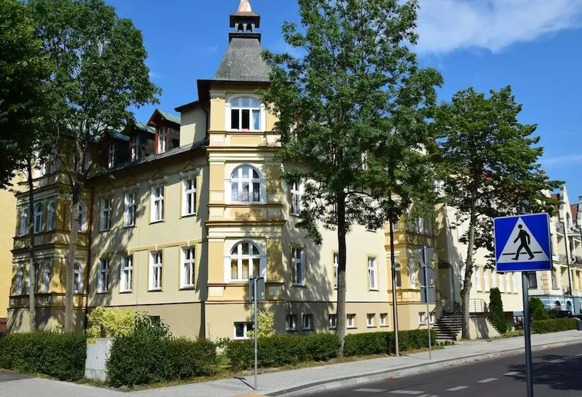 Hotelli Cul Osw Swinoujscie