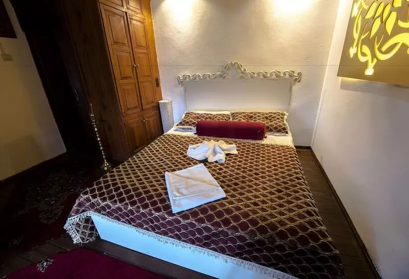 Hotelli Havuzlu Asmazlar Konagi