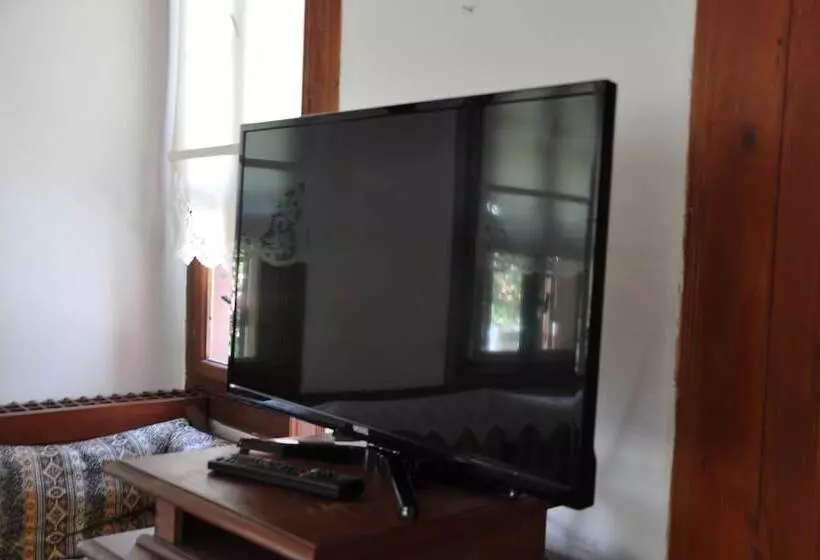 Hotelli Havuzlu Asmazlar Konagi