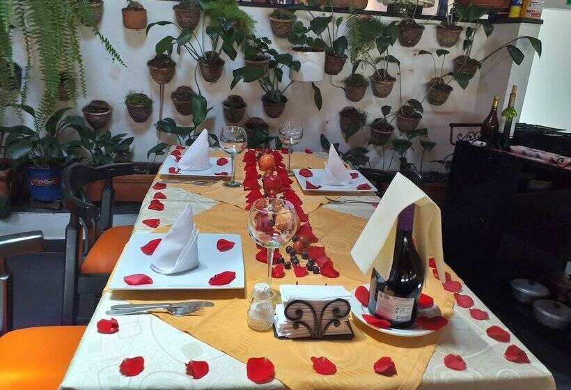 هتل Hortensia Real Boutique