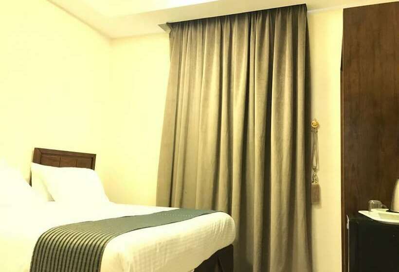 בית מלון כפרי Knooz Al Diafah