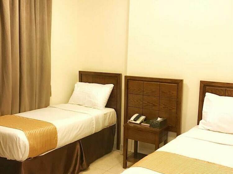 בית מלון כפרי Knooz Al Diafah