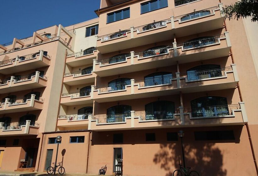 Hotel Menada Villa Bonita Apartments