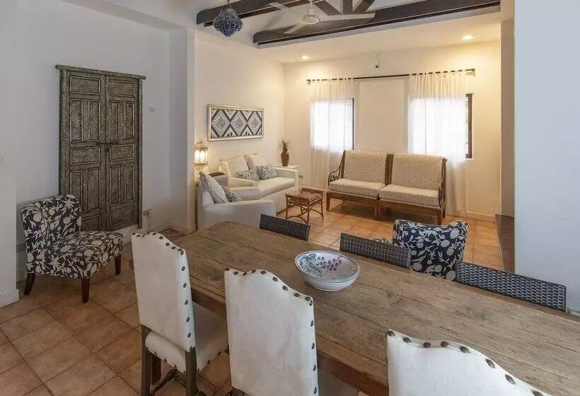 Hotelli Numu Cabinas