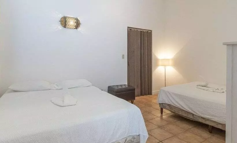 Hotelli Numu Cabinas