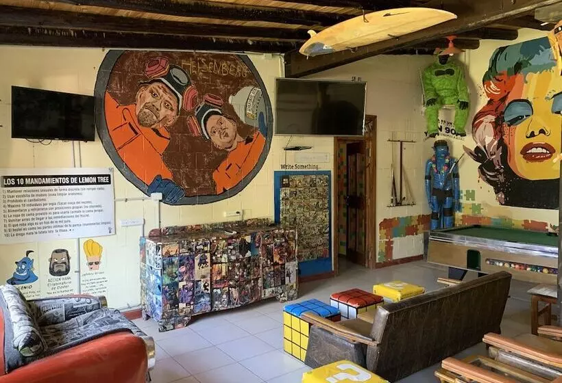 Lemon Tree Hostel
