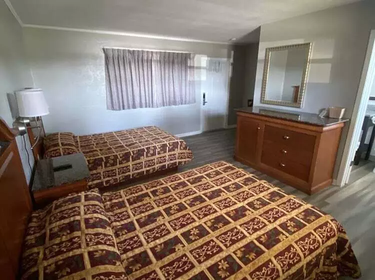 Motelli Oak Tree Inn