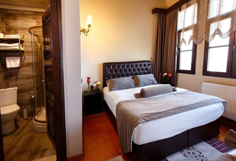 Otel Tahir Aga Konagi