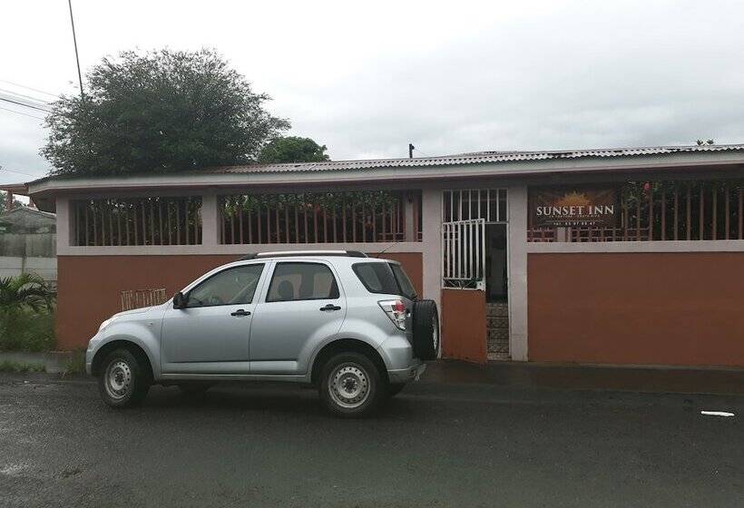 Pension Sunset Inn Valle Del Volcan