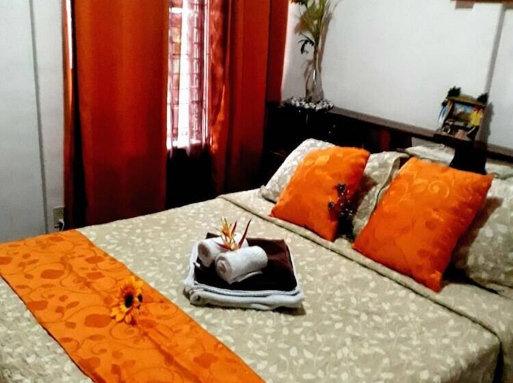 Pension Sunset Inn Valle Del Volcan