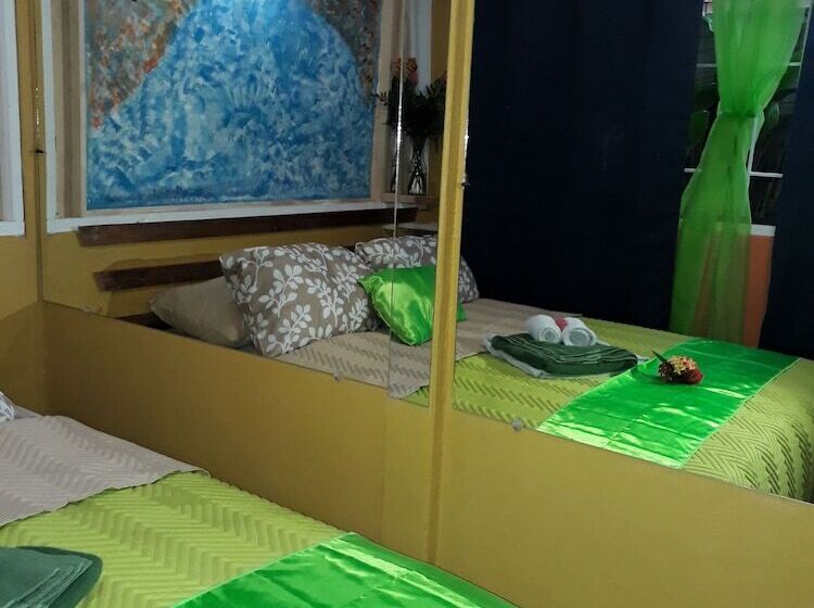 Pension Sunset Inn Valle Del Volcan