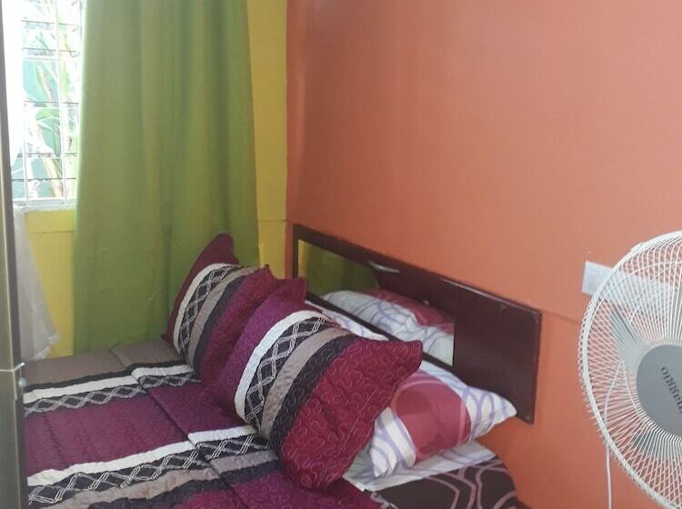 Pension Sunset Inn Valle Del Volcan