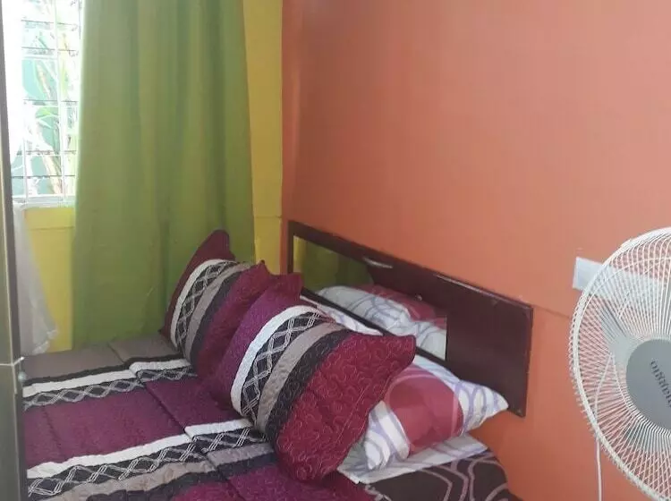 پانسیون Sunset Inn Valle Del Volcan