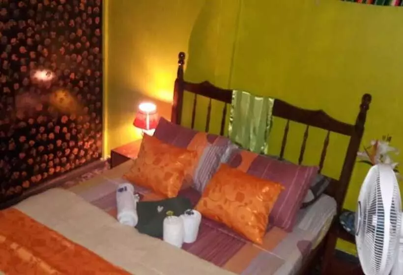 پانسیون Sunset Inn Valle Del Volcan