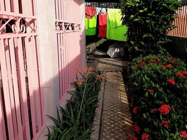 Pension Sunset Inn Valle Del Volcan