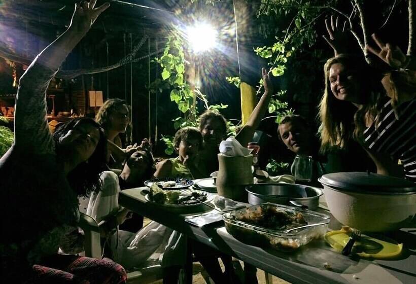 Posada Come So In The Bush