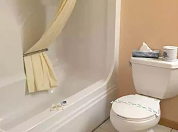 Hotelli Lakeside Motor Inn