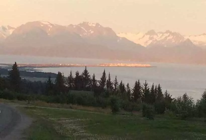 Alaska Adventure Cabins