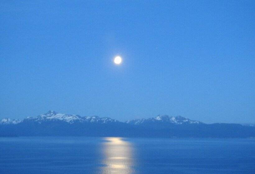 Alaska Adventure Cabins