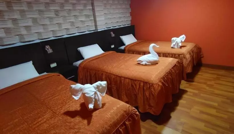 هاستل De Sal Reina Del Salar