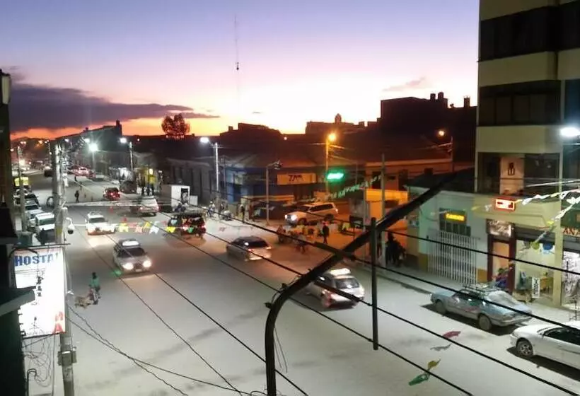 هاستل De Sal Reina Del Salar