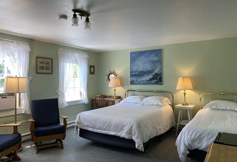 تختخواب و صبحانه The Barnacle Inn