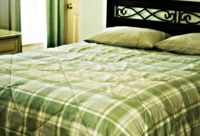 Aamiaismajoitus (B&B) The Glenmary Inn