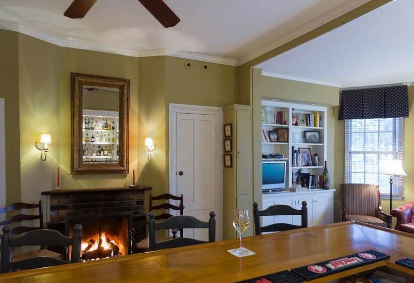 مبيت وإفطار The Inn At Manchester