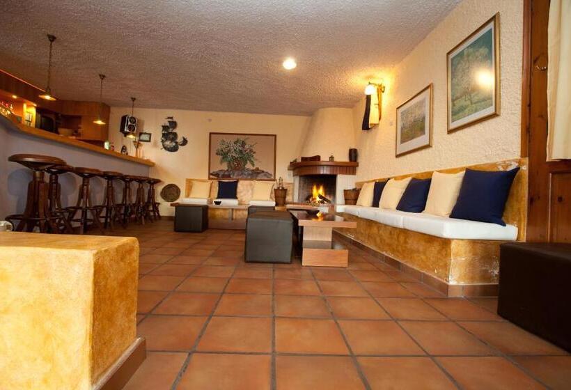 Giorgi S Blue Apartments