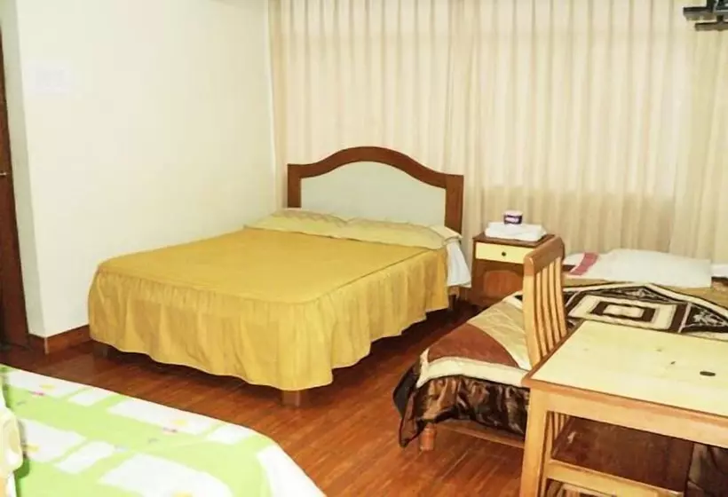Hostal Residencial Verónica