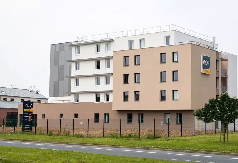 ホテル Ace Hôtel Caen Nord Mémorial