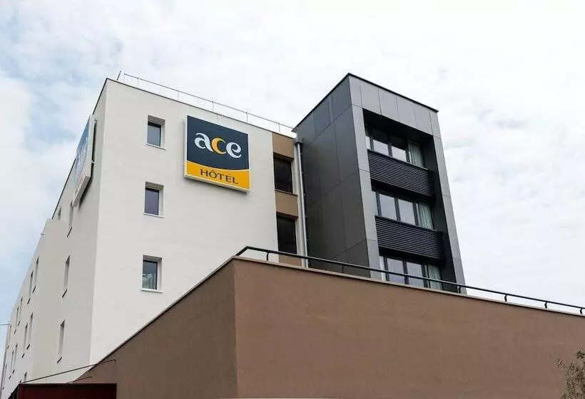 ホテル Ace Hôtel Caen Nord Mémorial
