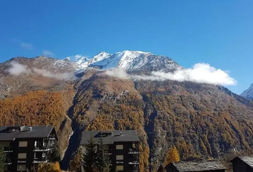 Hotelli Etoile & Alpenperle Residences