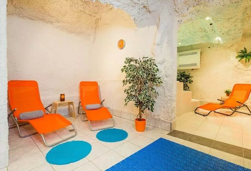 Hotelli Etoile & Alpenperle Residences