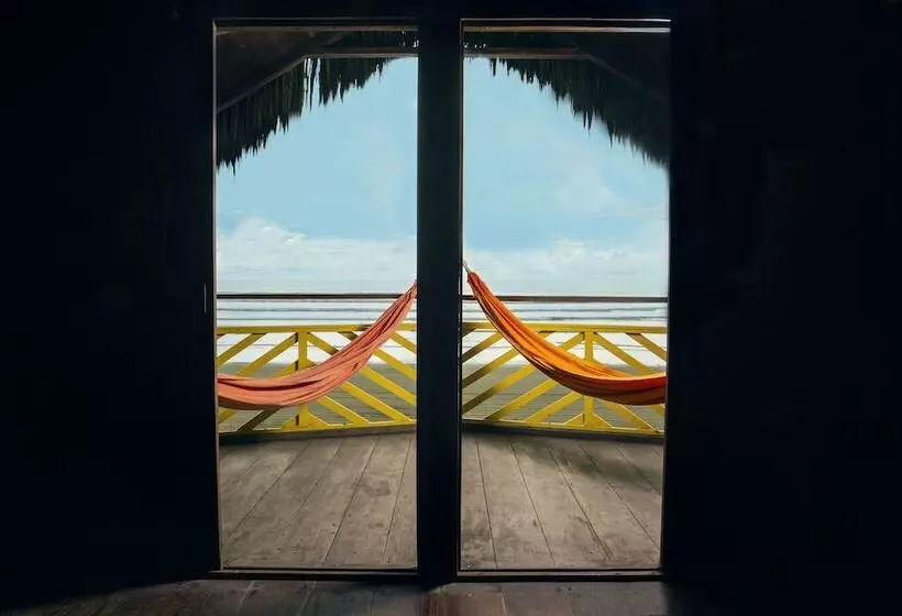 هتل Cuna Luna Hosteria