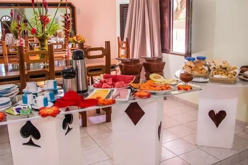 ホテル Pousada Marisol